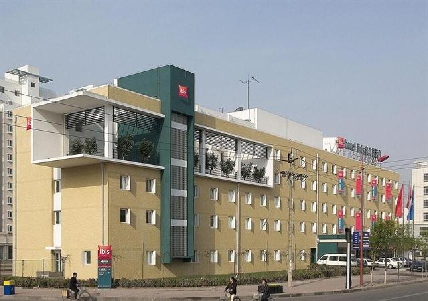 【宜必思天津开发区泰达酒店(原宜必思天津开