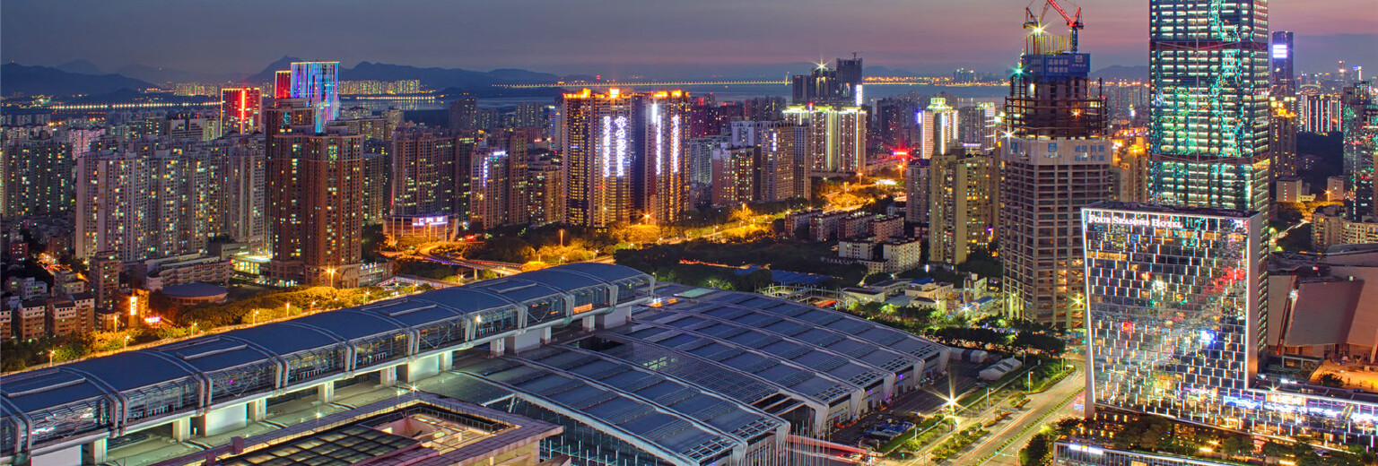 27 途牛深度游 深圳,是中国*个经济特区,是一座经济发展迅速的城市